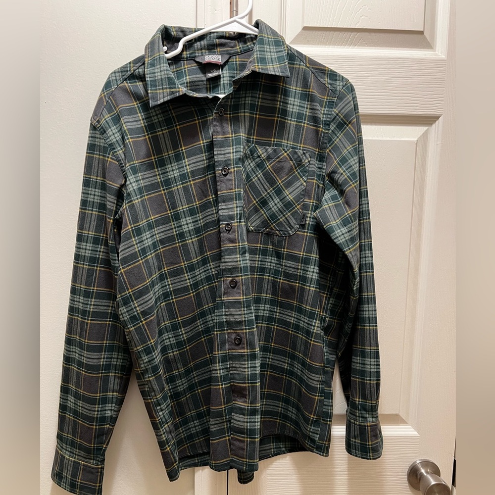 In new condition Outdoor Research Kulshan flannel